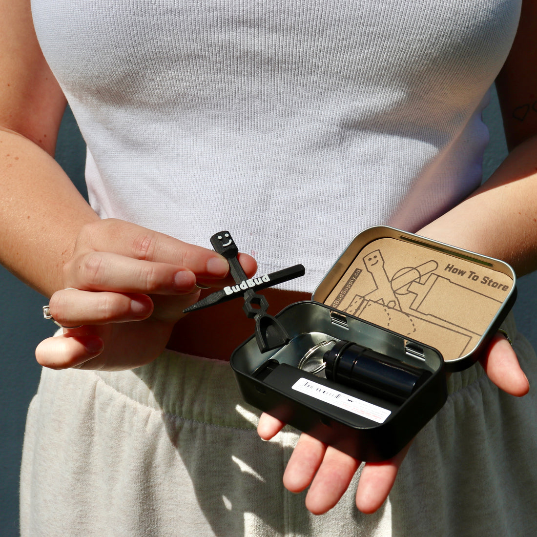The Happy Packing Kit: Your On-the-Go Smoking Solution